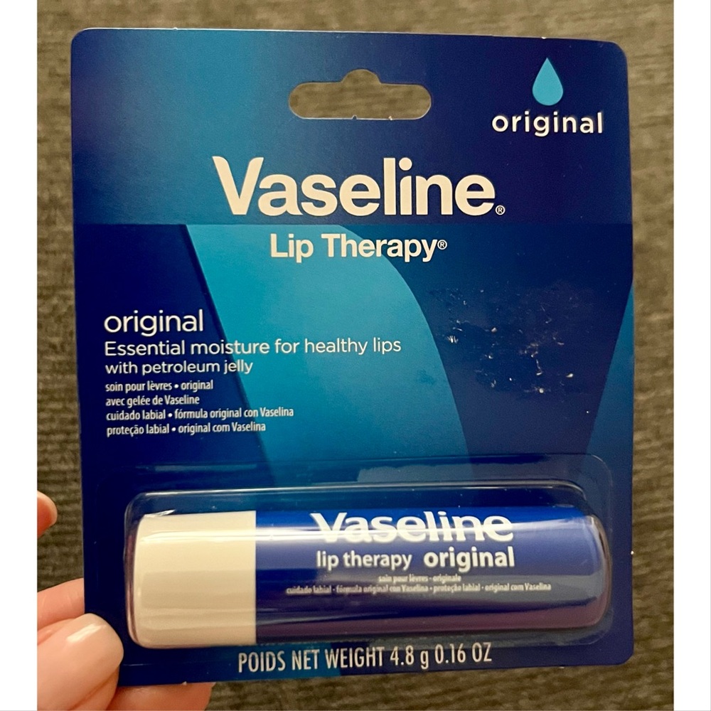 NWT Vaseline Lip Therapy Original
